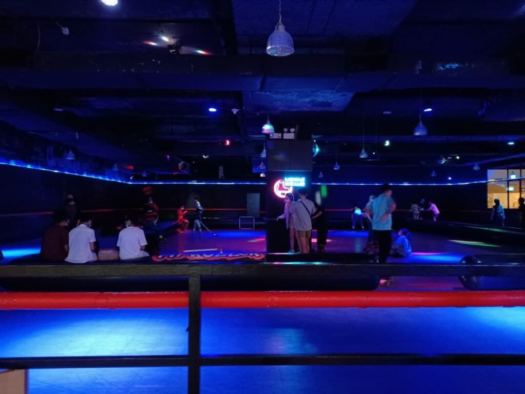 Hi Roller Indoor Skating Rink Review | Klook Promo